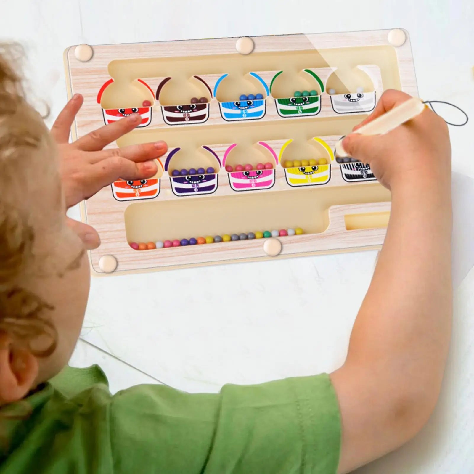 Magnetisches Montessori Farb- & Zahlenlabyrinth – Lernspiel zur Förderung von Motorik & Konzentration ab 3 Jahre