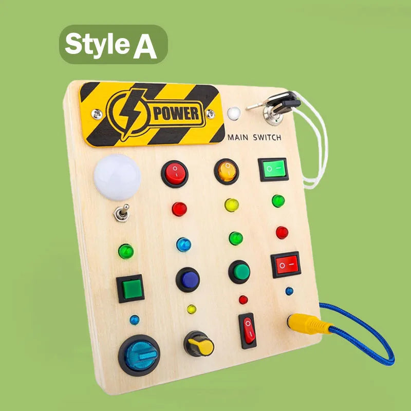 Montessori Radio Busy Board mit LED – Lernspielzeug aus Holz ab 2/3 Jahre