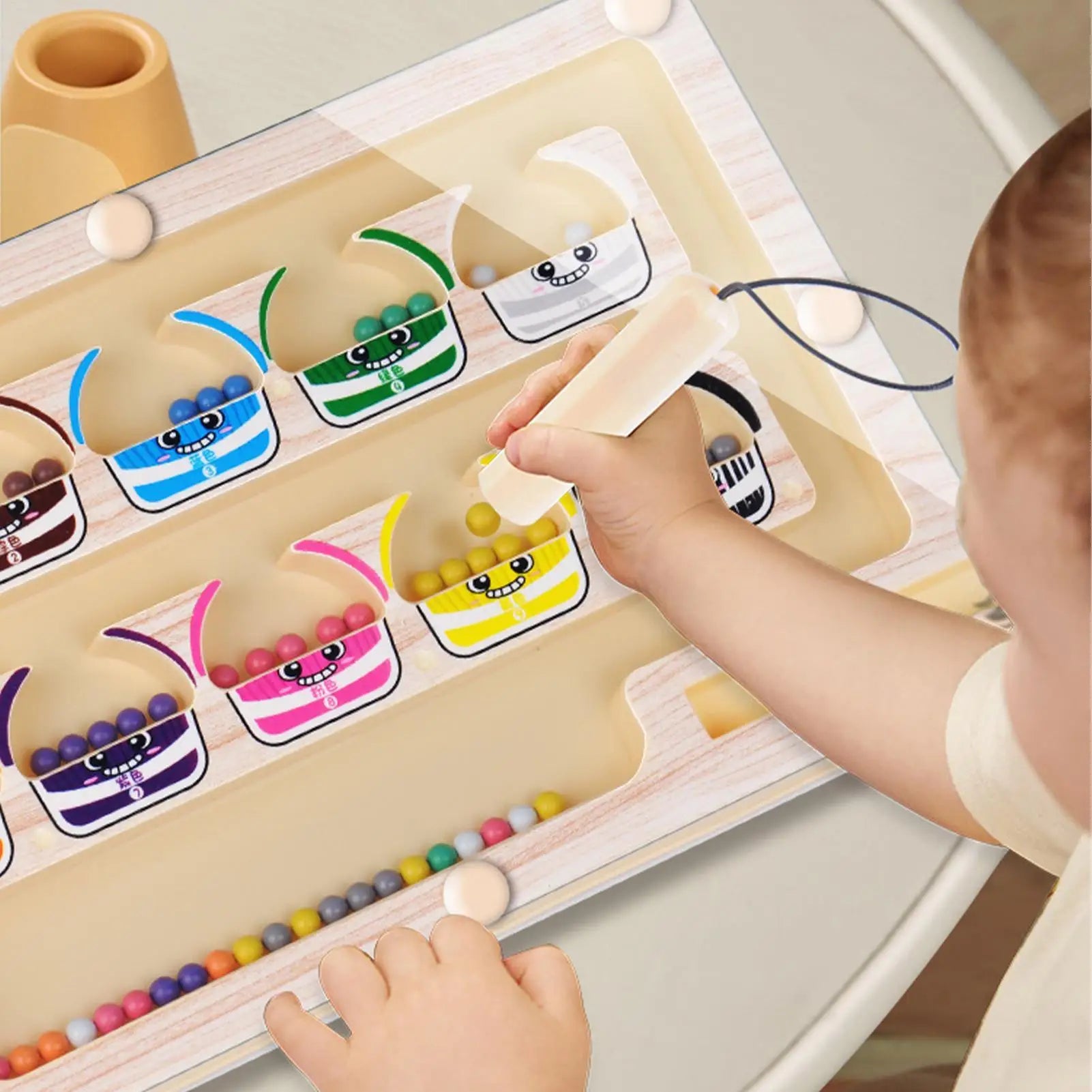 Magnetisches Montessori Farb- & Zahlenlabyrinth – Lernspiel zur Förderung von Motorik & Konzentration ab 3 Jahre
